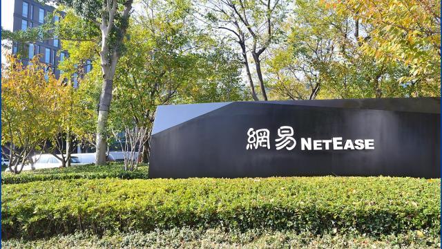 Yakuza yönetmeni Sega'dan ayrıldıktan sonra yeni stüdyosunu duyurdu