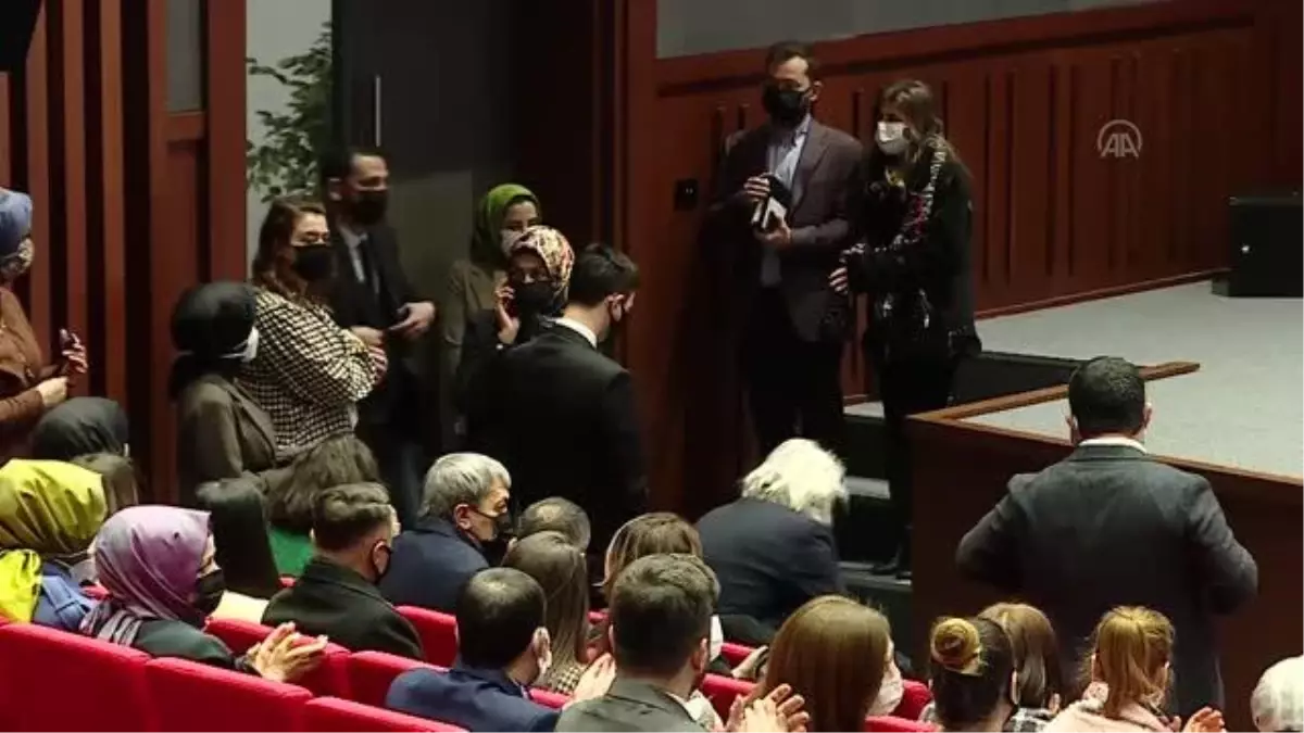 Altun: 'Yerinden yurtlarından edilmiş mazlum insanların onurlu, güvenli ve gönüllü şekilde ülkelerine dönmelerini temin etmeyi çok önemsiyoruz'