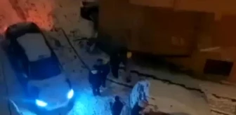 Son dakika haberleri... İstanbul'da kar kazaları kamerada