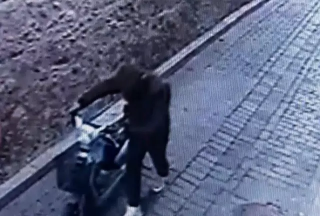 İş yerine 1 ayda 4 kez hırsız giren esnaf isyan etti: Bugün yarın yine gelir bekliyoruz İş yerine 1 ayda 4 kez hırsız giren esnaf isyan etti: Bugün yarın yine gelir bekliyoruz