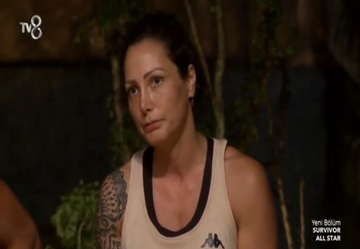 Survivor Ayşıl kimdir, elendi mi? Ayşıl yarışmadan elendi mi? Ayşın ne zaman Survivor'a katılmıştı? Ayşıl Özaslan kimdir, kaç yaşında, nereli?