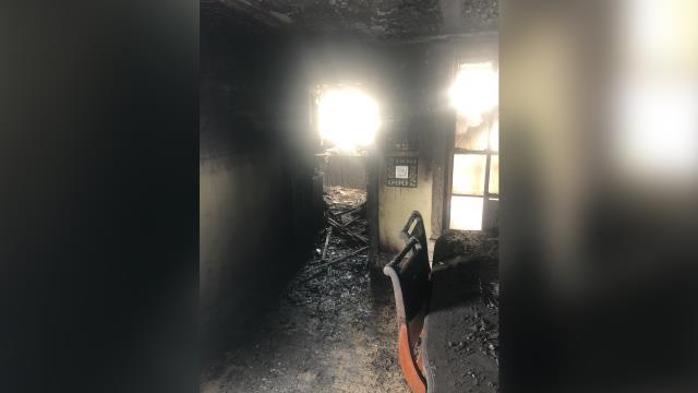 Twitch yayıncısının canlı yayında evi yandı! Yangın dumanları anbean canlı yayın kamerasına yansıdı Twitch yayıncısının canlı yayında evi yandı! Yangın dumanları anbean canlı yayın kamerasına yansıdı