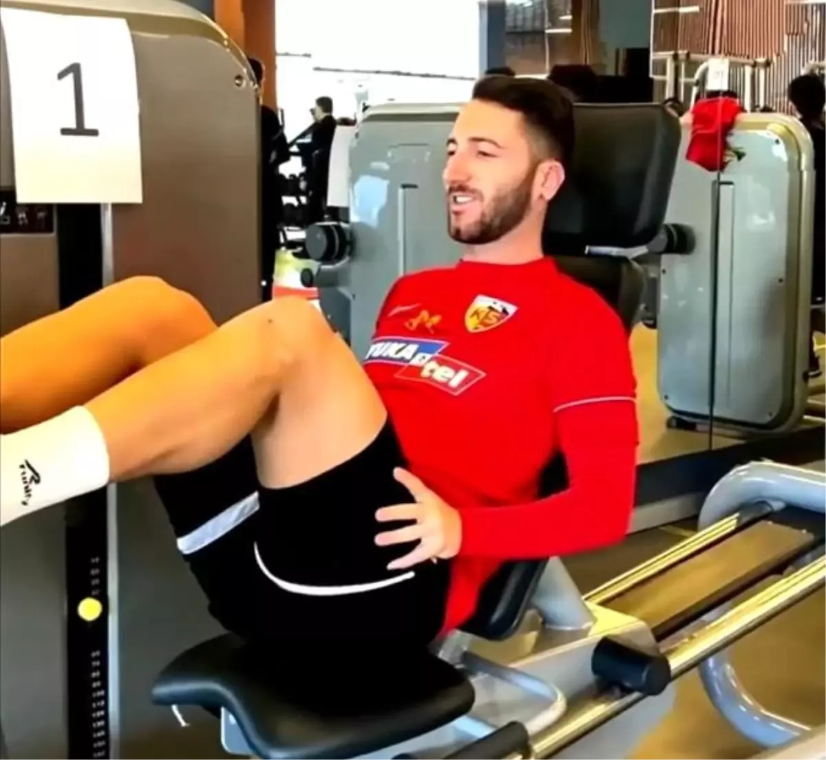Bertolacci Kayserispor'a alışıyor