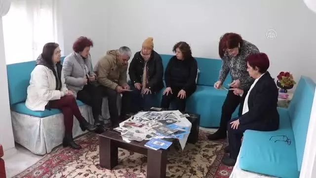 Ανταλλάξτε αναμνήσεις των Τούρκων της Κρήτης ζωντανά από γενιά σε γενιά.