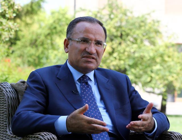 Son Dakika! Adalet Bakanlığı'na atanan Bozdağ'dan ilk açıklama: Cumhurbaşkanımıza şükranlarımı sunuyorum Son Dakika! Adalet Bakanlığı'na atanan Bozdağ'dan ilk açıklama: Cumhurbaşkanımıza şükranlarımı sunuyorum