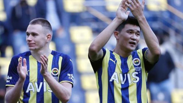 Menajeri apar topar İstanbul'a geldi! Kim Min-Jae, Fenerbahçe'den uçuyor