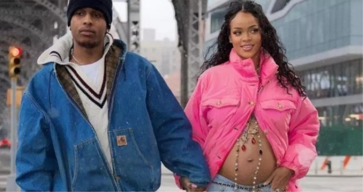 Rihanna hamile mi? Rihanna evli mi, ne zaman doğuracak? Rihanna'nın sevgilisi kim? İşte, Rihanna'nın hamilelik fotoğrafları Rihanna hamile mi? Rihanna evli mi, ne zaman doğuracak? Rihanna'nın sevgilisi kim? İşte, Rihanna'nın hamilelik fotoğrafları