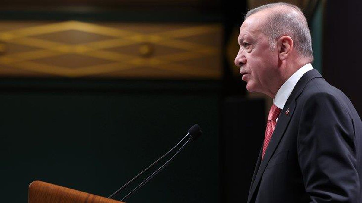 Son Dakika! Cumhurbaşkanı Erdoğan'dan Kabine'de revizyon sinyali: Gerektiğinde yeni değişiklikler yapabiliriz