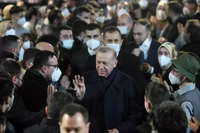 Trabzon'da ilginç anlar! Cumhurbaşkanı Erdoğan'ın adaşına verdiği tepki herkesi güldürdü