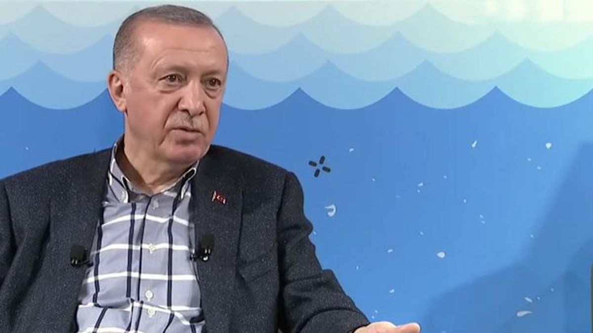Erdoğan'dan 'İmamoğlu'nun yaptığını sizin partiliniz yapsa ne olurdu?' sorusuna yanıt: Bizim arkadaşlarımız böyle durumda kafa bulmaya gitmez