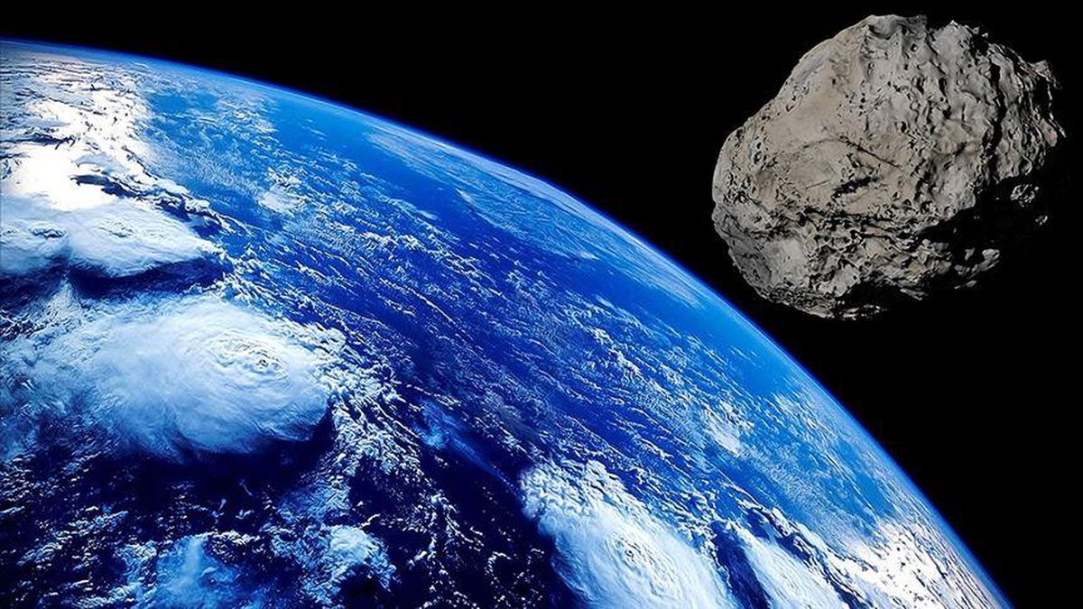 Göktaşı nereye düştü? İstanbul'a göktaşı mı düştü? İstanbul'da göktaşı nereye düştü? Meteor nereye düştü?