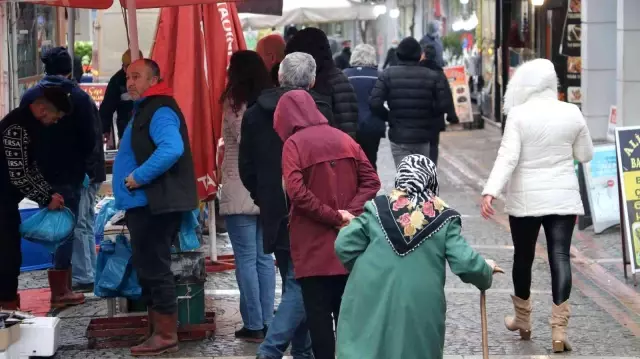 Hazırlıklarını tamamlayan Edirne esnafı, Bulgar müşterilerini beklemeye başladı