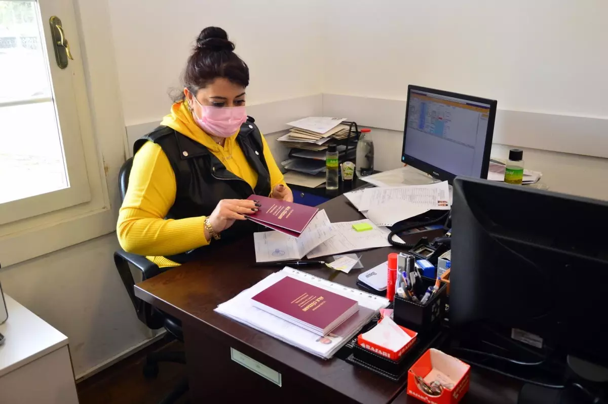 Antalya'daki nikah dairelerinde '02.02.2022' yoğunluğu