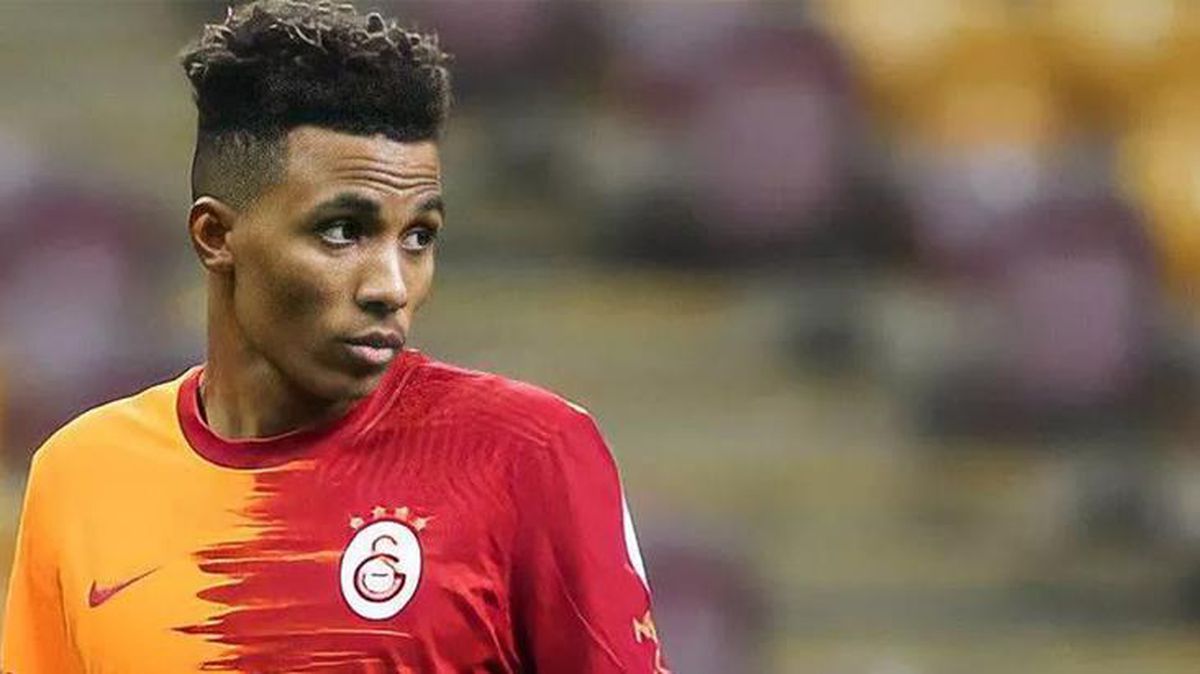 Beşiktaş'a imza atan Gedson yola çıktı! Uçağa binmeden önce yaptıklarına tepki yağıyor
