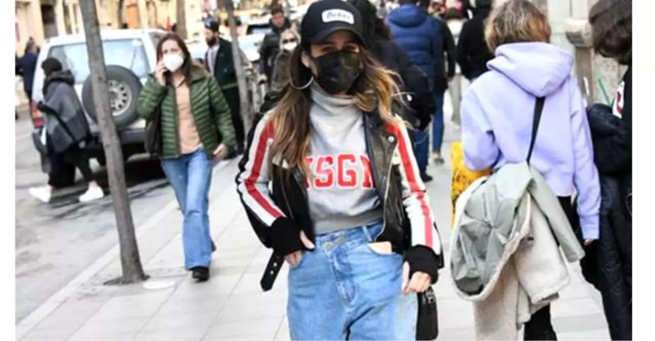 Büşra Pekin, Dilber Ay rolü için 9 kilo aldı! Son hali şaşırttı