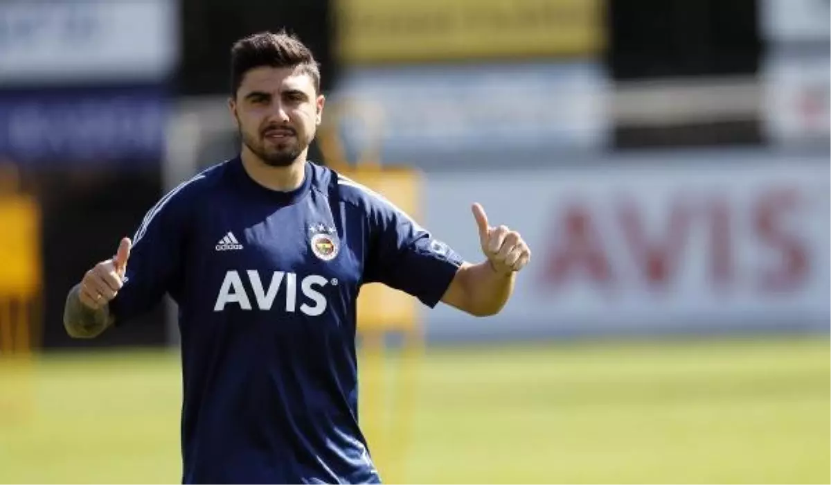 Ozan Tufan, Fenerbahçe'ye geri döndü