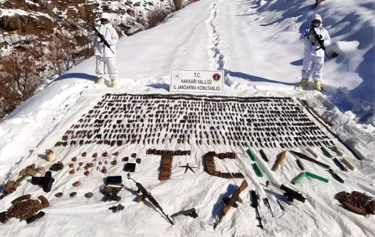 Hakkari'de çok sayıda mühimmat ele geçirildi