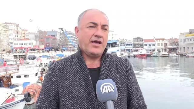 ΤΣΑΝΑΚΚΑΛΕ - Ο ψαράς İlker Özdemir, παρενοχλούμενος από την ελληνική ακτοφυλακή, εξιστόρησε τις εμπειρίες του