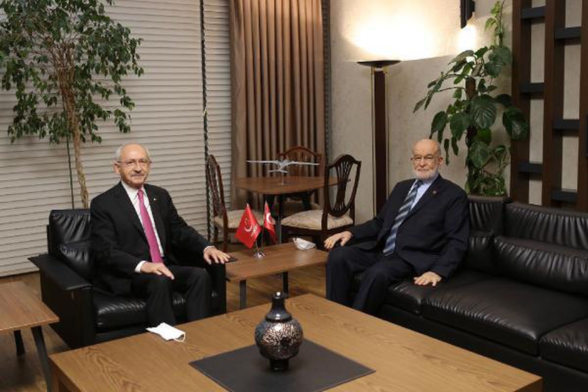 Kılıçdaroğlu'ndan Karamollaoğlu'na sürpriz ziyaret! Görüşmede ana gündem maddesi ittifak oldu
