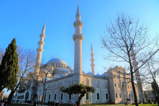Regaib Kandili'nde yapılacak ibadetler nelerdir? Kandil gecesi ne yapılır?