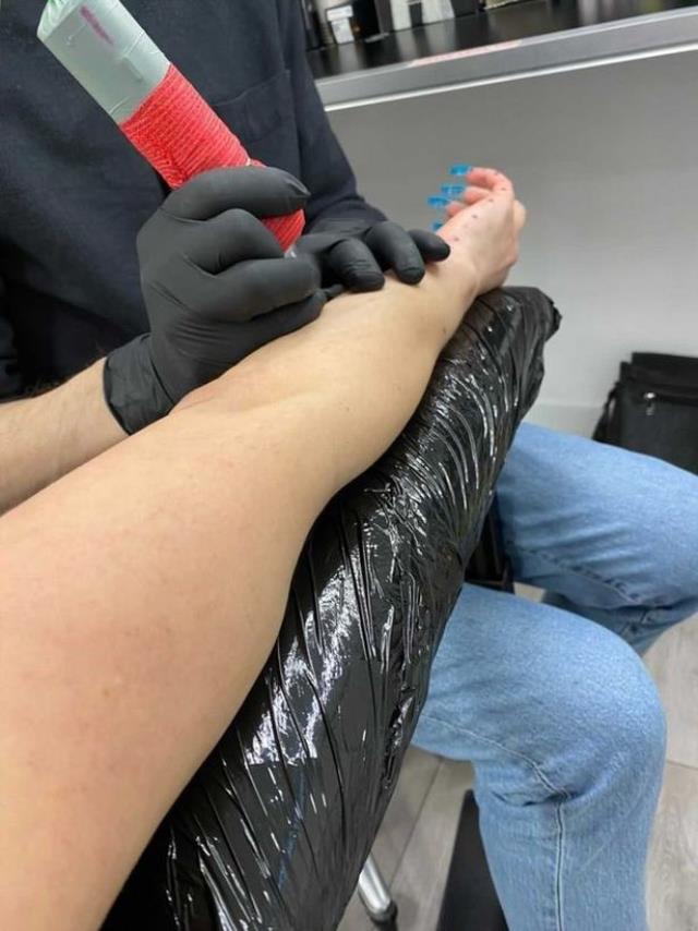 TikTok fenomeni kadının koluna yaptırdığı dövmenin anlamını öğrenenler büyük şaşkınlık yaşıyor