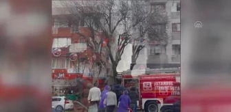 Üsküdar'da apartmanda çıkan yangın söndürüldü