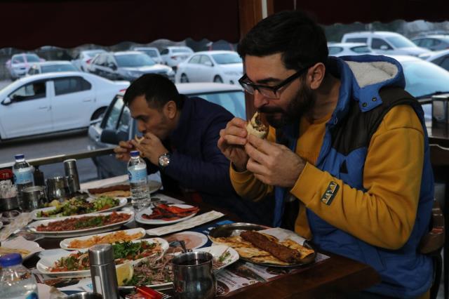 Kebabın başkenti Adana'da günlük et tüketimi 80 tonla rekor kırdı