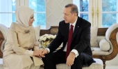 Cumhurbaşkanı Erdoğan'la birlikte koronavirüse yakalanan Emine Erdoğan: Anca beraber, kanca beraber
