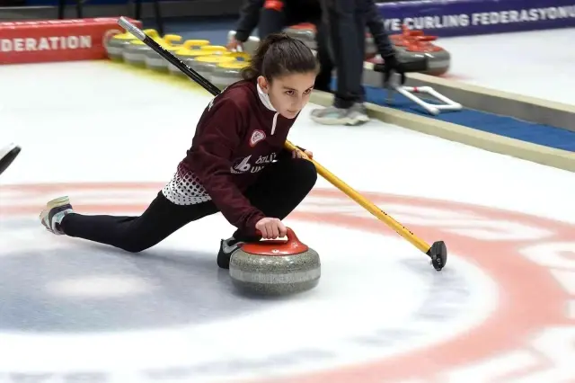 Erzurum'da curling ligi heyecanı