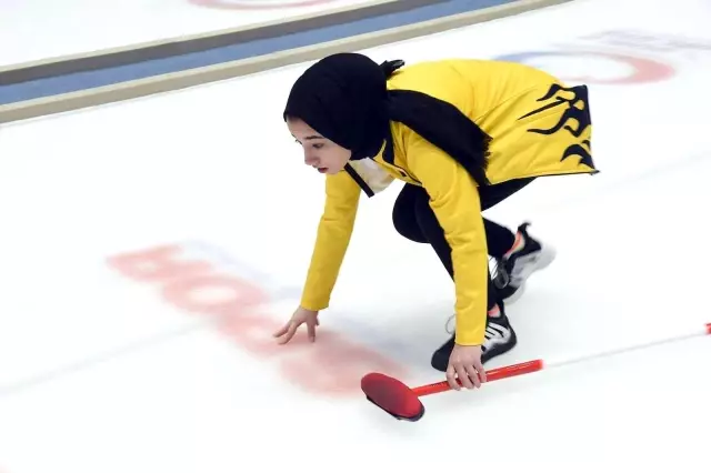 Erzurum'da curling ligi heyecanı