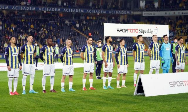 Fenerbahçe'den Başakşehir maçında Turkovac sürprizi! Formayı görenler şaşırdı