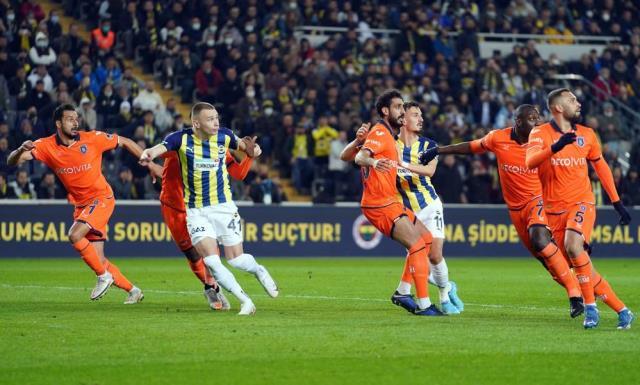 Kadıköy'de yıkım! Fenerbahçe, Başakşehir engelini geçemedi