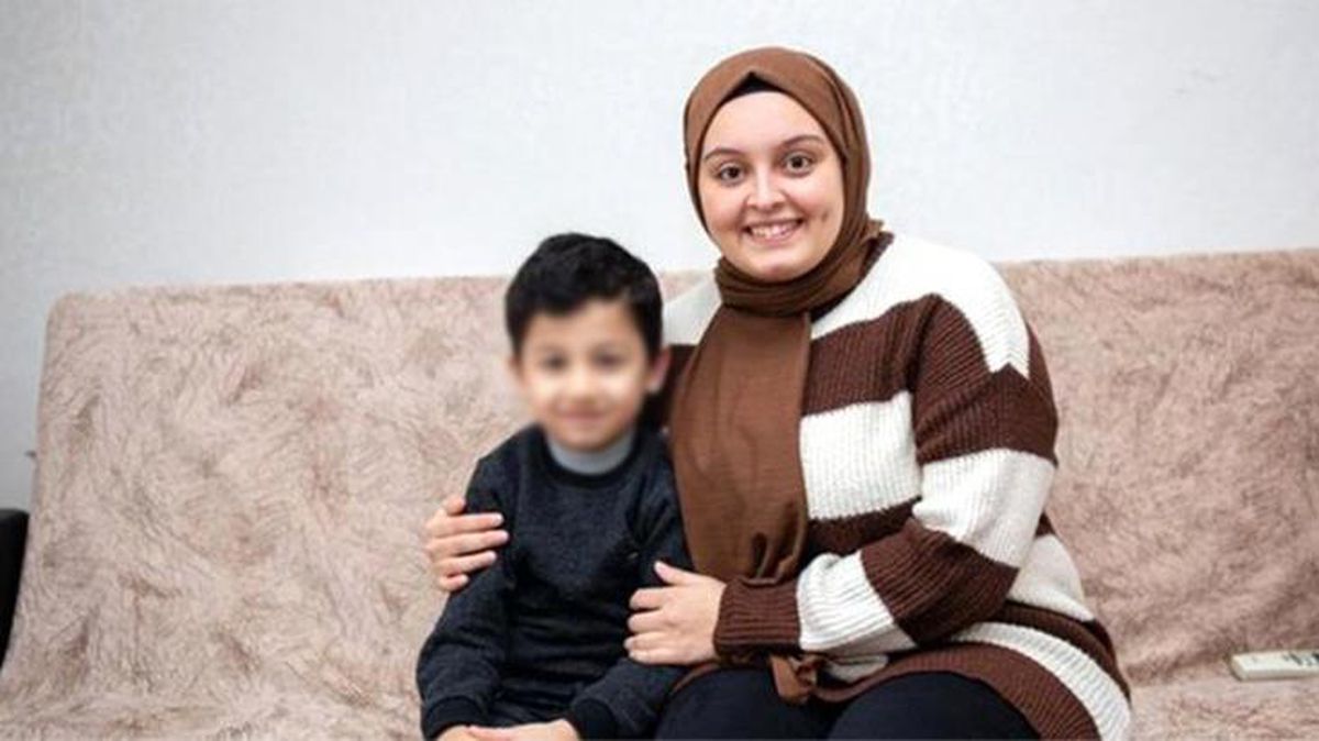 Paylaştığı doğum günü videosuyla işinden olan Dilara Öğretmen'le ilgili İl Milli Eğitim Müdürlüğü'nden açıklama