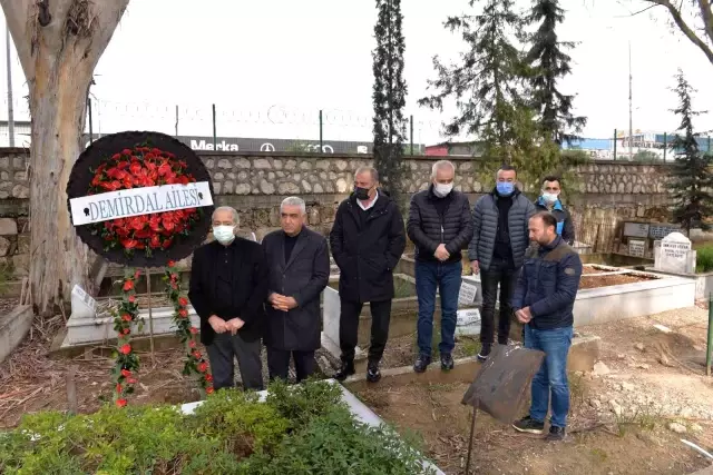 Fatih Terim'in babası Talat Terim dualarla anıldı