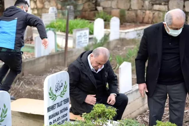 Fatih Terim'in babası Talat Terim dualarla anıldı