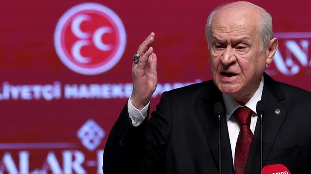 Son Dakika: Devlet Bahçeli'den 'Sonbaharda seçim bekliyorum' diyen Kılıçdaroğlu'na yanıt: Erken seçim Türkiye'nin gündeminde yoktur