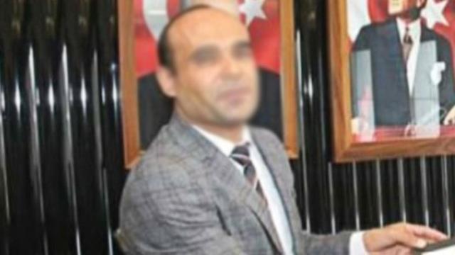 PTT müdürü, evindeki şofben borusuna asılı şekilde ölü bulundu