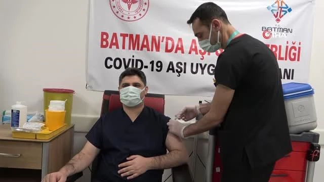 Yurt genelinde Turkovac aşısı uygulanmaya başladı