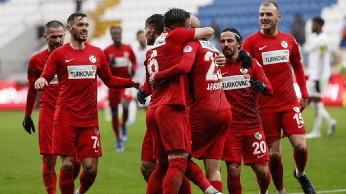 Gaziantep, Paşa'ya göz açtırmadı! Erol Bulut'un öğrencileri, Türkiye Kupası'nda çeyrek finalde