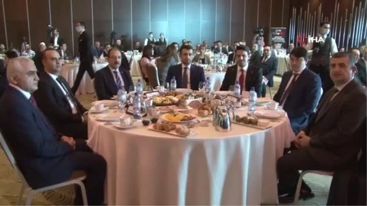 Selçuk Bayraktar: 'Teknoloji Bakanlığı ve Asan'ın Kurduğu Bir Tekno Park'ta Bir Faaliyet Gösterme Hedefimiz Var''şuşa'da Bir Yarışma Düzenlemekle...