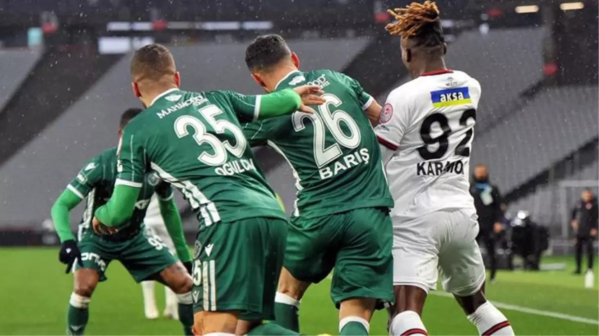 Türkiye Kupası'nda tarihi zafer! Tam 9 golün atıldığı Karagümrük-Konyaspor maçı nefes kesti