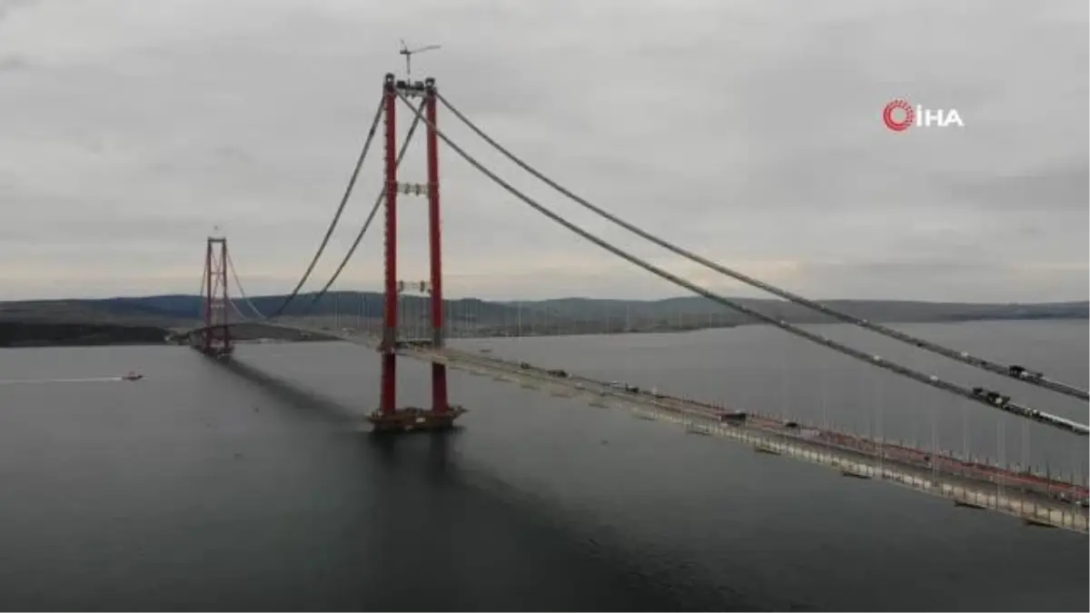 1915 Çanakkale Köprüsü'nde asfaltlama çalışmaları aralıksız devam ediyor