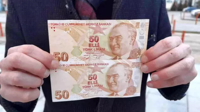 Bursalı sağlıkçı ATM'den çekti, bin katına satıyor