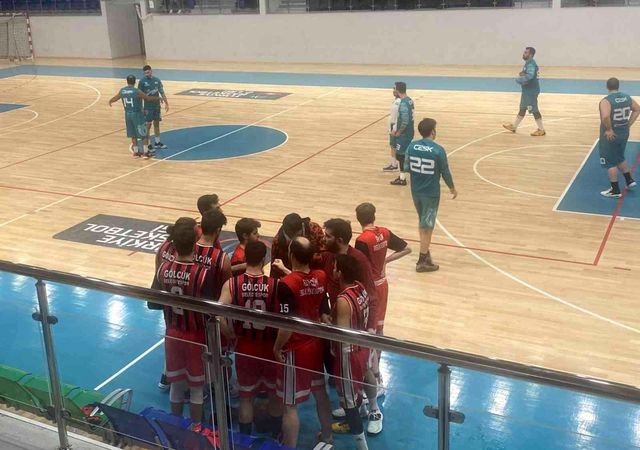 Potada Kocaeli'nin şampiyonu Gölcük Belediyespor