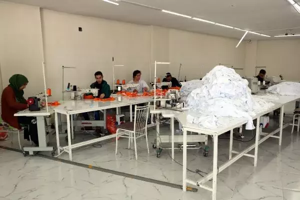 YÜKSEKOVALI TEKSTİLCİ, KADINLARIN UMUDU OLDU