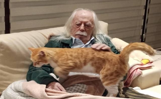 Haydar Dümen'in hastalığı neydi ve son hali nasıldı? Haydar Dümen neden öldü? Haydar Dümen kaç yaşında? Haydar Dümen'in hastalığı neydi ve son hali nasıldı? Haydar Dümen neden öldü? Haydar Dümen kaç yaşında?