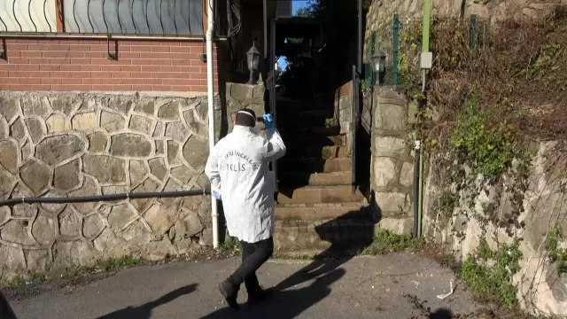 İş adamı evinde ölü bulundu