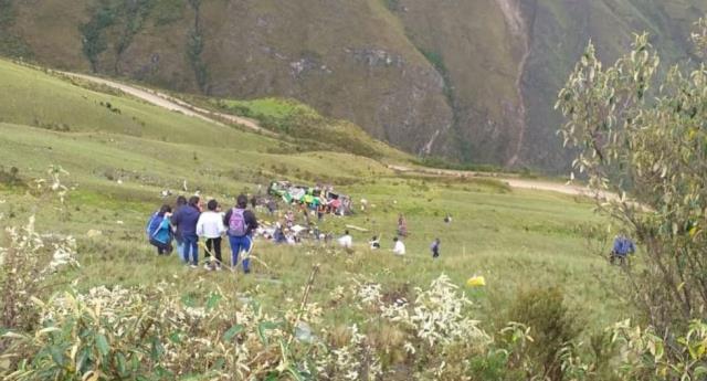 Peru'da yolcu otobüsü vadiye yuvarlandı: 22 ölü, 33 yaralı