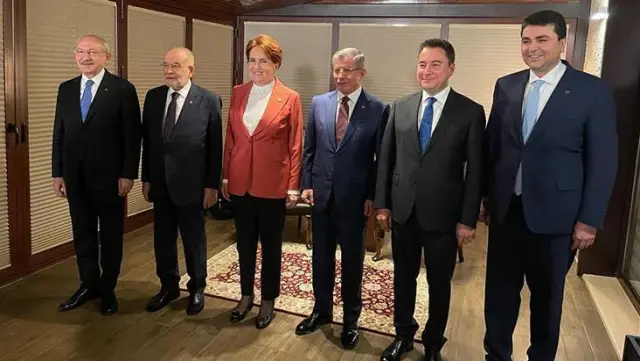 6 muhalefet partisi lideri bir arada! İşte tarihi zirveden ilk görüntüler