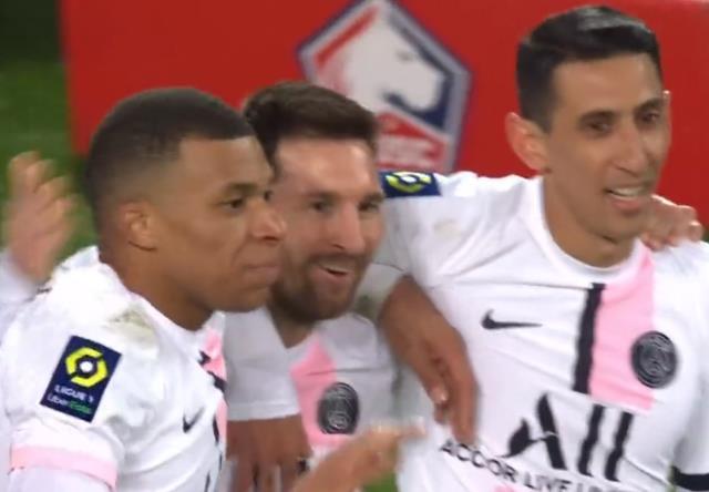 Doğan Alemdar'ın Rennes kalesini koruduğu maça Lionel Messi damgasını vurdu